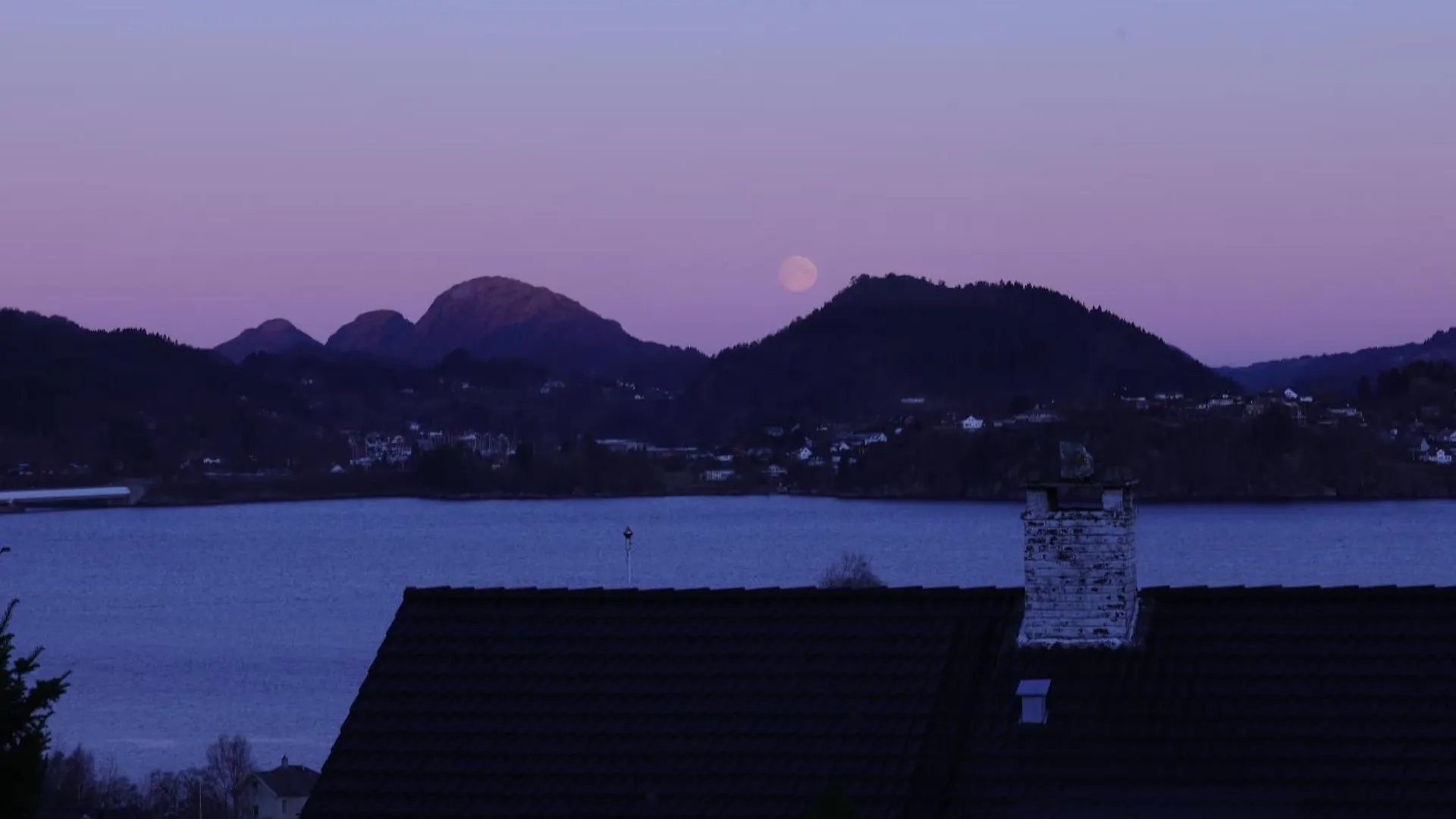 Single-Family Home With Panorama View To The Fjord Bergen